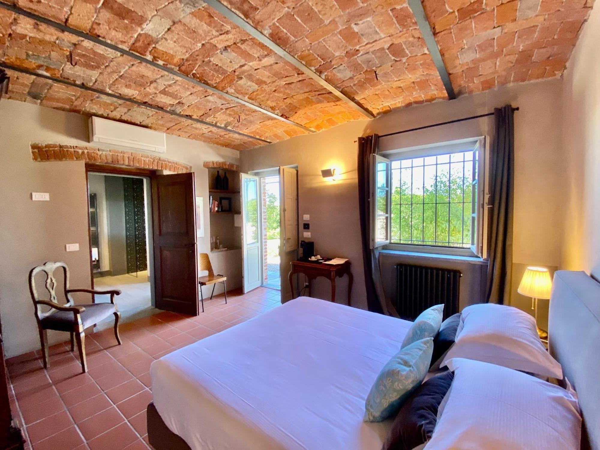 Miaclara Relais Vendégház Alba Kültér fotó